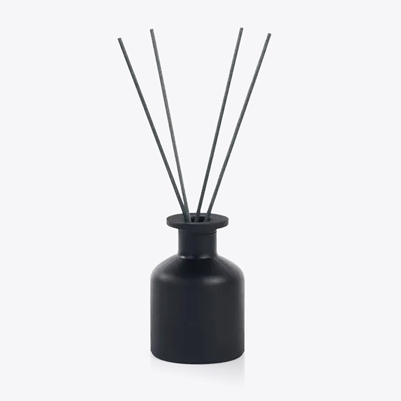 L1100ml 丸ボトル リードディフューザー