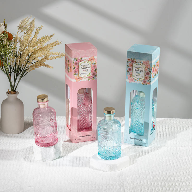 母の日のおしゃれなガラスボトルのリードディフューザー - ホームフレグランスメーカー