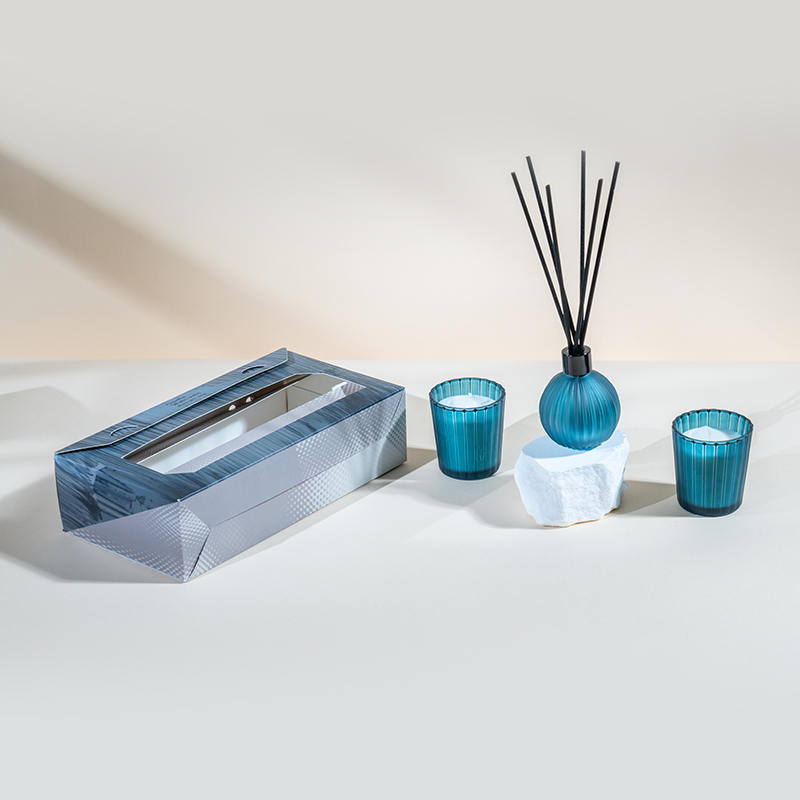 縦縞の小さなグラスの香りのキャンドル X2 縦縞の小さな電球揮発性リードディフューザー ボトル