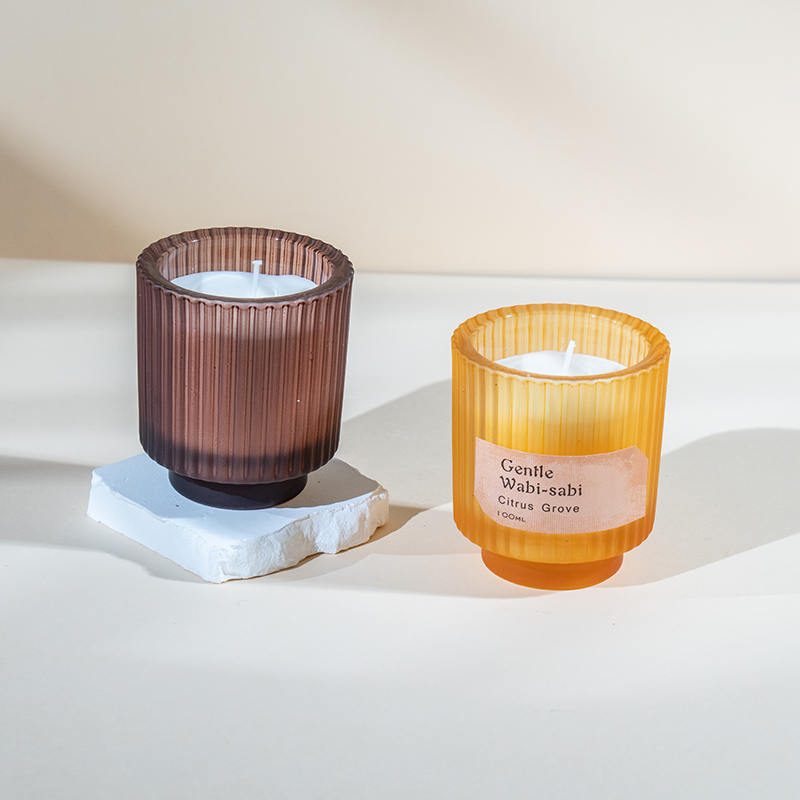 縦ストライプの丸いガラスのキャンドルカップの香りのキャンドル - エコソイワックスキャンドルベンダー