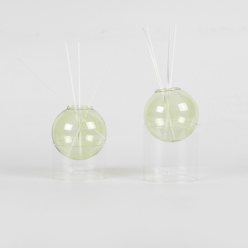透明ガラスベース、ガラスボール型リードディフューザースタイリングアロマ
