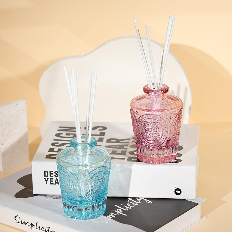 母の日のスタイリッシュなガラスボトルのリードディフューザー - ホームフレグランスベンダー