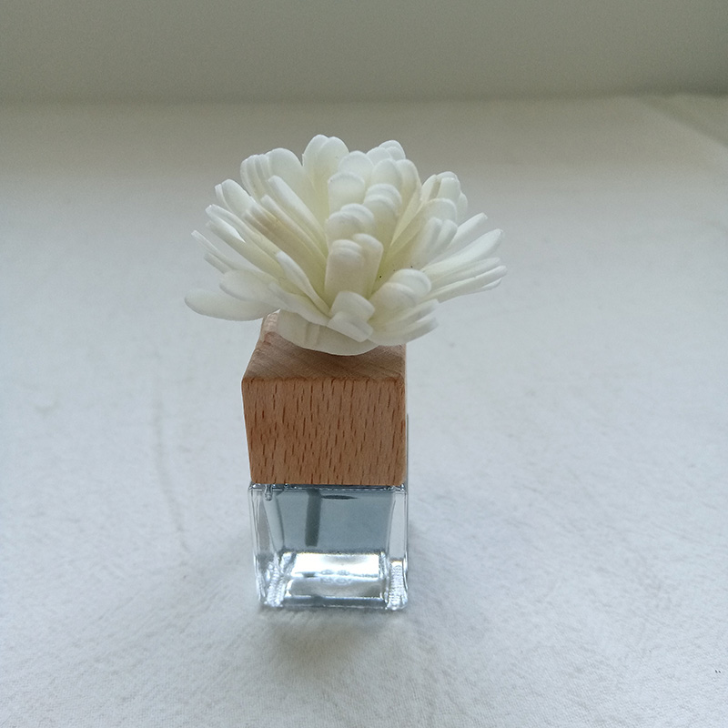 正方形の車吊り下げ芳香剤/車のフレグランス/車のエアベント芳香剤/車の香水/車のベントクリップ強力な芳香剤